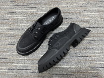 Men Women G*ucci Top Sneaker Message US pics for More products on whatsapp