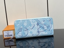 L*ouis V*uitton Top Wallets