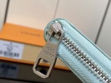 L*ouis V*uitton Top Wallets