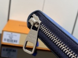 L*ouis V*uitton Top Wallets