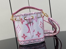 L*ouis V*uitton Top Bag 13*16*10CM