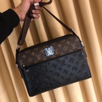 L*ouis V*uitton Top Bag  28*25*5CM