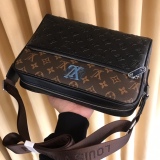 L*ouis V*uitton Top Bag  28*25*5CM