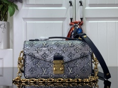 L*ouis V*uitton Top Bag 21.5*13.5*6CM