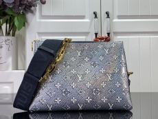 L*ouis V*uitton Top Bag 26*20*12CM
