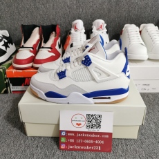 SB x Jordan 4 “Sapphire” DR5415-104