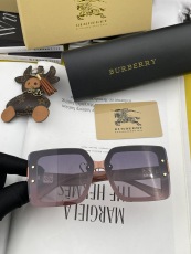 B*urberry Glasses Top Quality