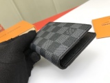 L*ouis V*uitton Top Wallets   11*7CM