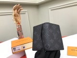 L*ouis V*uitton Top Wallets   11*7CM
