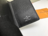 L*ouis V*uitton Top Wallets   11*7CM