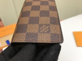 L*ouis V*uitton Top Wallets   11*7CM
