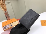 L*ouis V*uitton Top Wallets   11*7CM