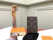 L*ouis V*uitton Top Wallets   11*7CM