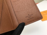 L*ouis V*uitton Top Wallets   11*7CM