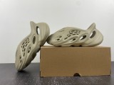 Y*eezy Foam Runner STONE SALT  GV6840
