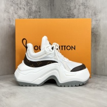 Women L*ouis V*uitton Archlight Top Sneaker