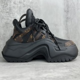 Women L*ouis V*uitton Archlight Top Sneaker