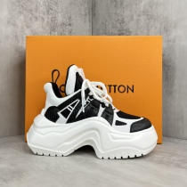 Women L*ouis V*uitton Archlight Top Sneaker