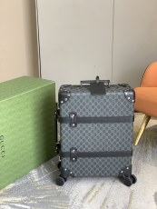 Luggage   ask price on whatsapp