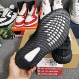 Y*eezy Boost 350 V2 Onyx HQ4540