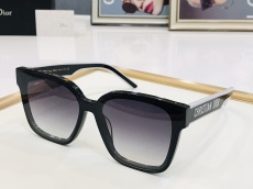 D*ior Glasses Top Quality