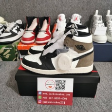 Air Jordan 1 High OG Dark Mocha  555088-105