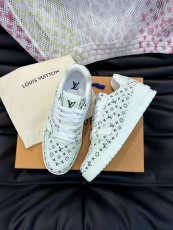 Men L*ouis V*uitton Top Sneakers