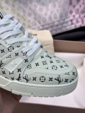 Men L*ouis V*uitton Top Sneakers