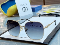 G*ucci Glasses Top Quality