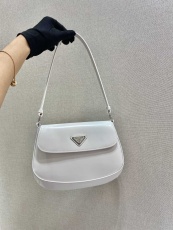 P*rada Bag Top Quality  23*18*4CM