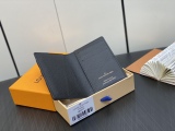 L*ouis V*uitton Top Wallets   7*11*1CM
