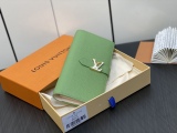 L*ouis V*uitton Top  Wallets   10*19*1.7CM