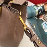 P*rada Bag Top Quality  30*22*13CM