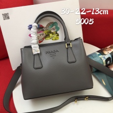 P*rada Bag Top Quality  30*22*13CM