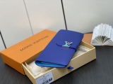 L*ouis V*uitton Top  Wallets   10*19*1.7CM