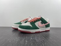 N*ike Dunk Low “All Petals United” FN8923-061