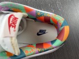 N*ike Dunk Low GS FN8913-141