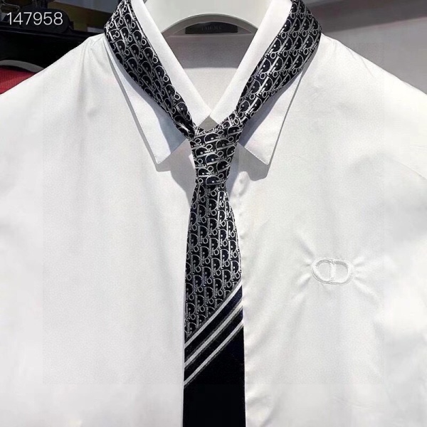 Necktie