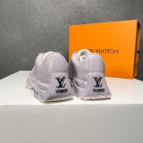 Men  L*ouis V*uitton Top Sneakers