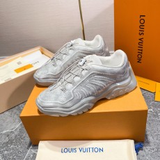 Men  L*ouis V*uitton Top Sneakers