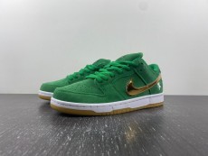 N*ike SB Dunk Low  St. Patrick's Day   BQ6817-303