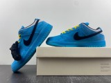The Powerpuff Girls x N*ike SB Dunk Low “Buttercup”  FZ8319-300