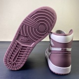 Air Jordan 1 Retro High DZ5485-105