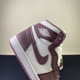 Air Jordan 1 Retro High DZ5485-105