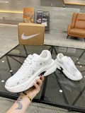Men L*ouis V*uitton Top Sneakers