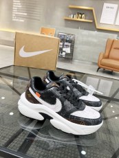 Men L*ouis V*uitton Top Sneakers