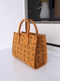 M*CM Bag Top Quality  19*24*11CM