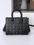 M*CM Bag Top Quality  19*24*11CM