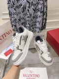 Men Women 𝑉*𝐴𝐿𝐸𝑁𝑇𝐼𝑁𝑂 Top Sneakers