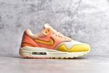 N*ike Air Max 1